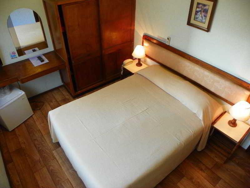 Hotel Mediterraneo Montevideo Luaran gambar